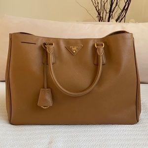 Prada Saffiano Large Galleria Tote Caramel